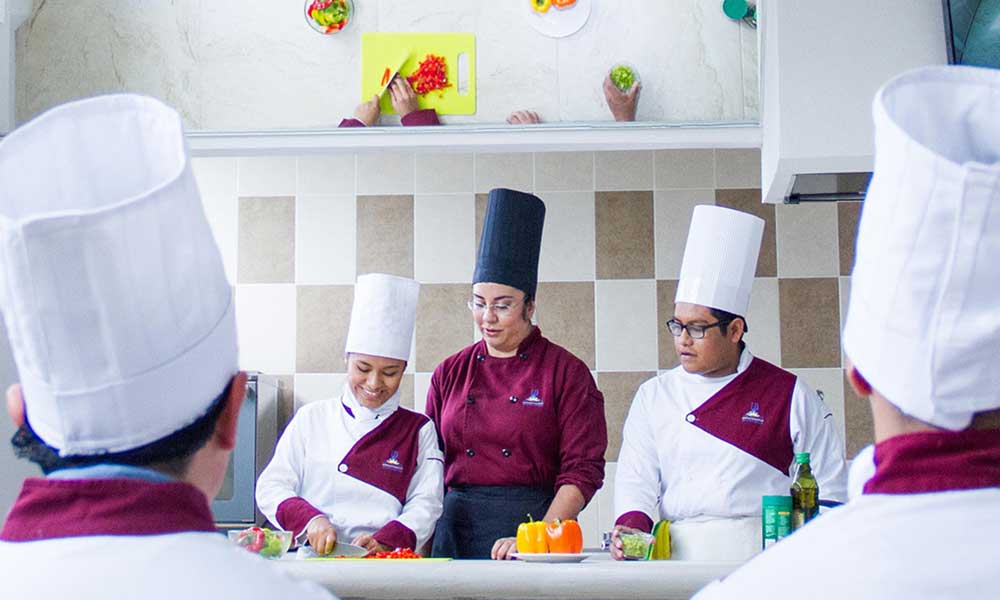 Administración hotelera y gastronomía | Universidad Dorados Oaxtepec